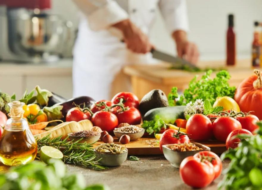  飲食控血糖，遠離慢性疾病，華廣瑞特解讀2022《中國居民膳食指南》