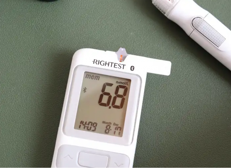 家用血糖儀準(zhǔn)嗎？如何與醫(yī)院的靜脈血生化檢測結(jié)果做對比？